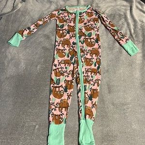 Little Sleepies- 2T Zippies